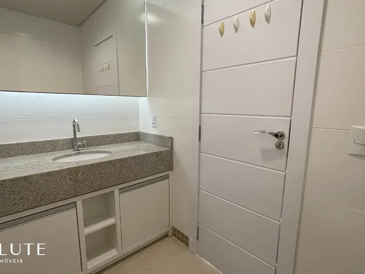 Sala comercial aluguel anual no Ariribá
