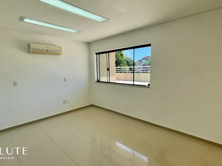 Sala comercial aluguel anual no Ariribá