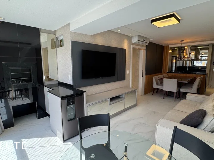 Apartamento à venda 3 dormitórios no Centro
