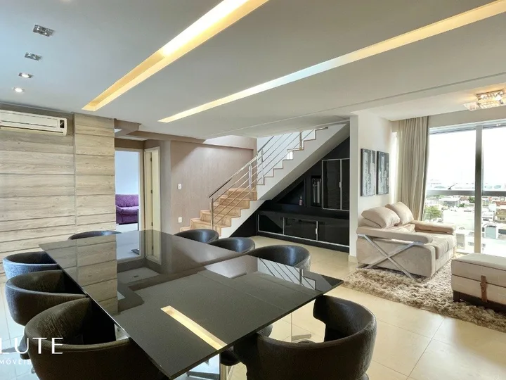 Duplex à venda com 3 Dormitórios na Barra Sul.