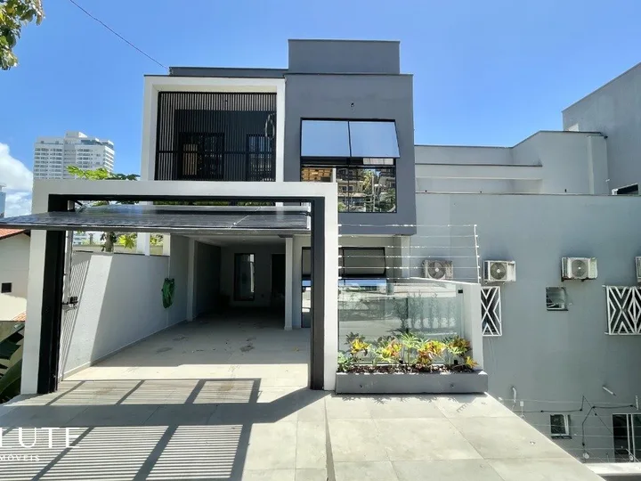 Casa à venda 3 dormitórios Praia dos Amores
