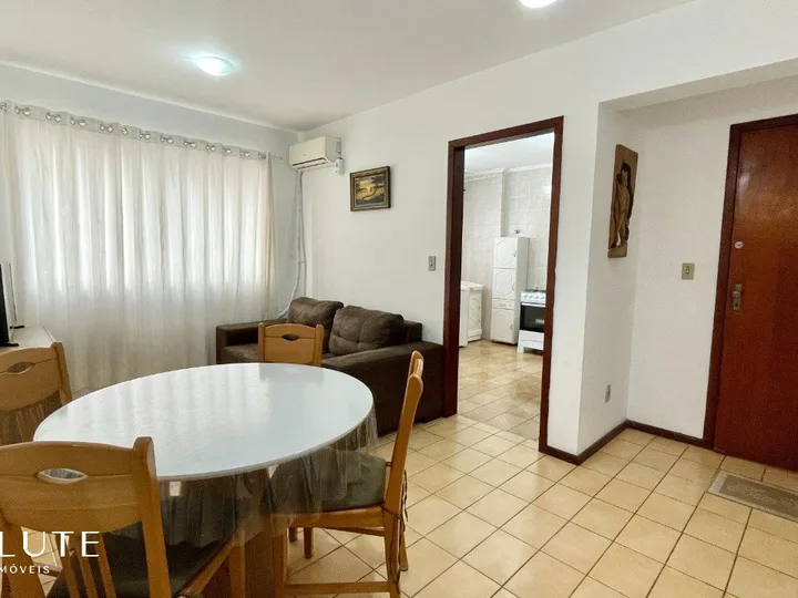 Apartamento à venda com 1 dormitório no Centro