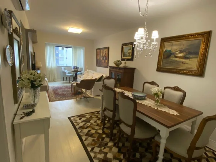 Excelente Apartamento na Quadra Mar