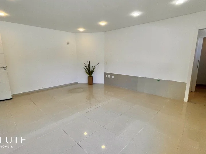 Sala comercial aluguel anual no Ariribá