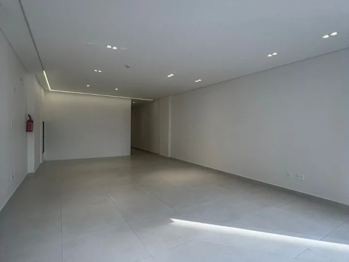 Sala comercial aluguel anual no Centro