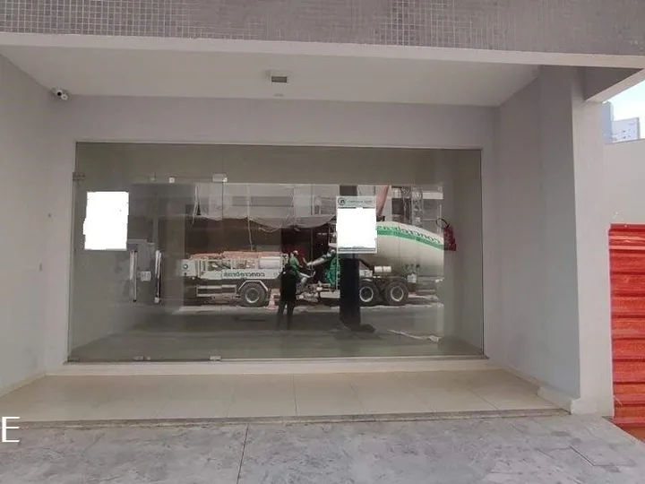 Sala Comercial á venda na Barra Sul