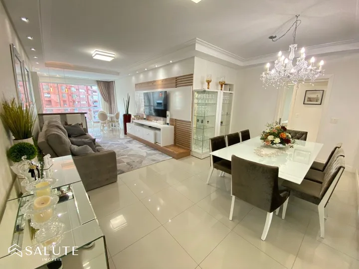 Apartamento à diária com 4 Dormitórios Barra Sul