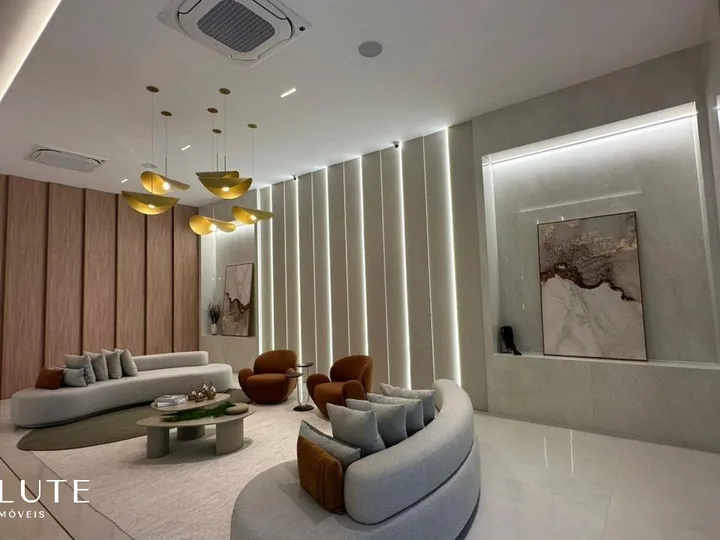 Apartamento à venda com 3 suítes no Centro.