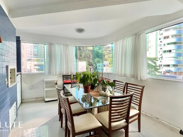 Apartamento à venda 2 suítes na Barra Norte