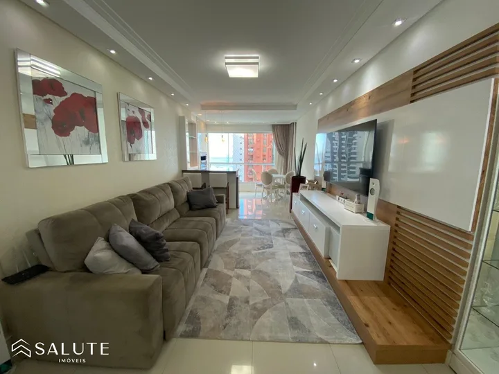 Apartamento à diária com 4 Dormitórios Barra Sul